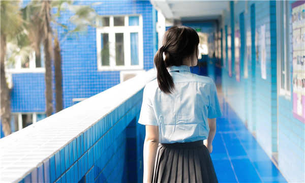 秦都如何找到一个可以帮助我生孩子的女人？