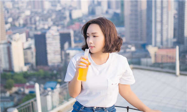 秦都关于试管代生助孕多少钱的详尽分析与指导